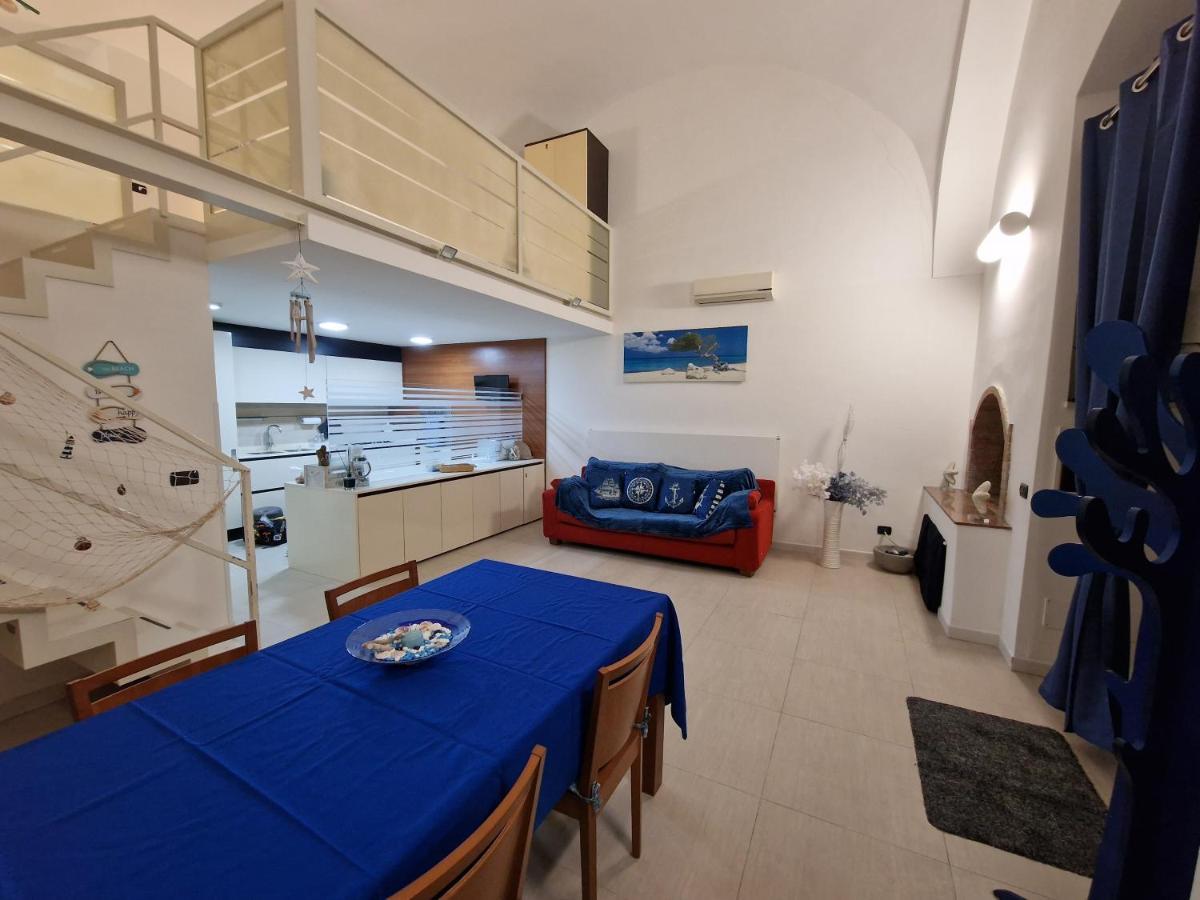 Polignano A Mare: Sulla Piazza Di Domenico Modugno Villa Екстериор снимка